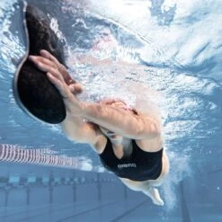 Arena Pull Kick Pro - Black -Best Swimming Equipment arena pullkick pro 1