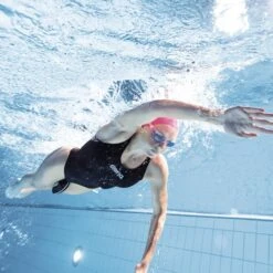 Arena Pull Kick Pro - Black -Best Swimming Equipment arena pullkick pro 4