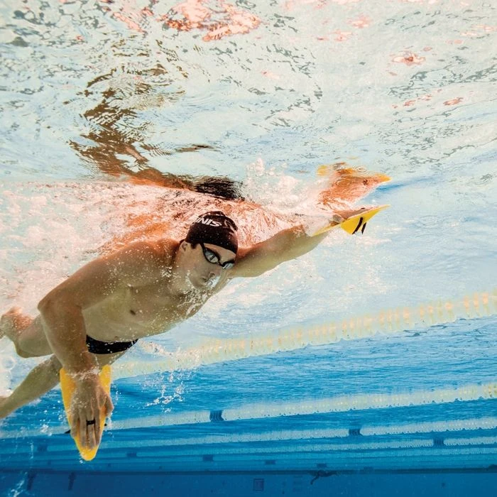 FINIS FreeStyler Hand Paddles Adult 4 FINIS FreeStyler Hand Paddles Adult - Image 2