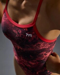 TYR Diploria Diamondfit Swimsuit - Red -Best Swimming Equipment tumbnail dedc8939 b3f4 45f6 92a0 2309a1cf4767