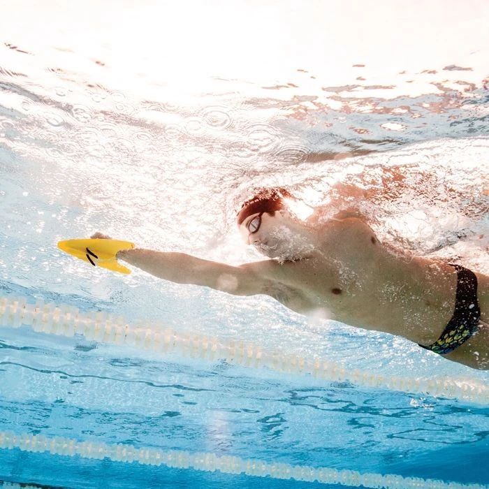 FINIS FreeStyler Hand Paddles Adult 5 FINIS FreeStyler Hand Paddles Adult - Image 3