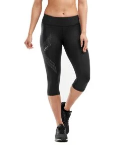 2XU Women's Mid-Rise Compression 3/4 Tights - Black/ Dotted Reflective Logo -Best Swimming Equipment wa2865b blk drf