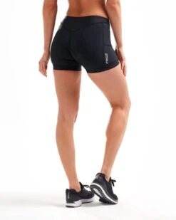 2XU Women's Active 4.5" Tri Short - Black -Best Swimming Equipment wt4867b blk blk 01 bk